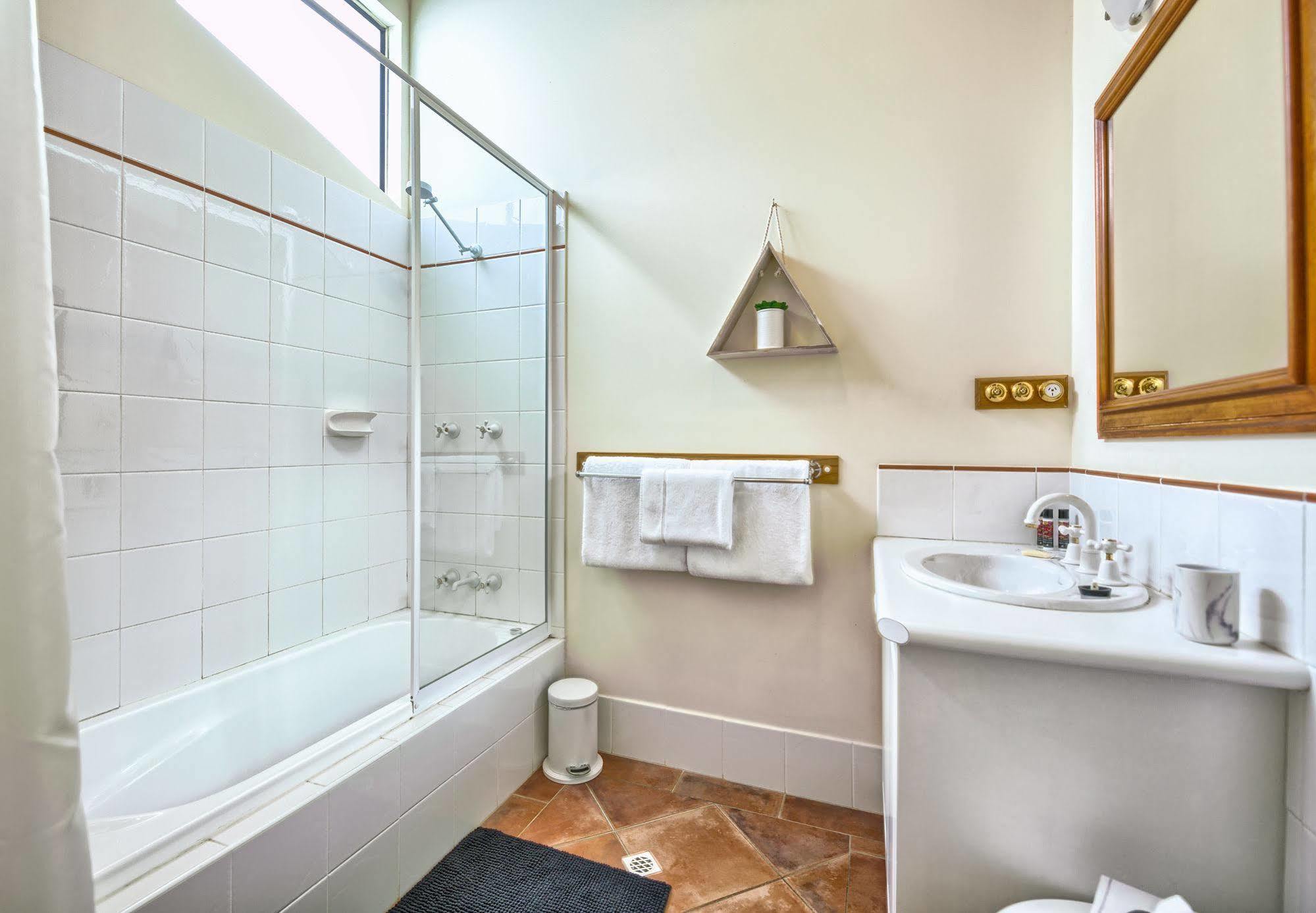 Spencer Suites Albany Buitenkant foto