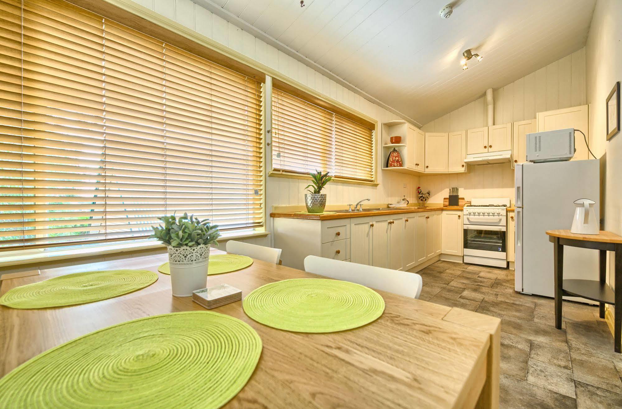 Spencer Suites Albany Buitenkant foto